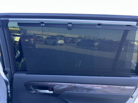 2025 Toyota Highlander Hybrid Platinum