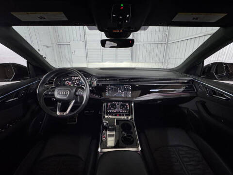 2023 Audi RS Q8 4.0T quattro