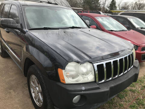 2006 Jeep Grand Cherokee for sale at Simmons Auto Sales in Denison TX