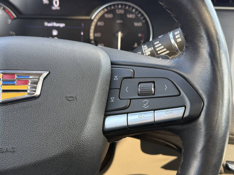 2021 Cadillac XT4 Premium Luxury