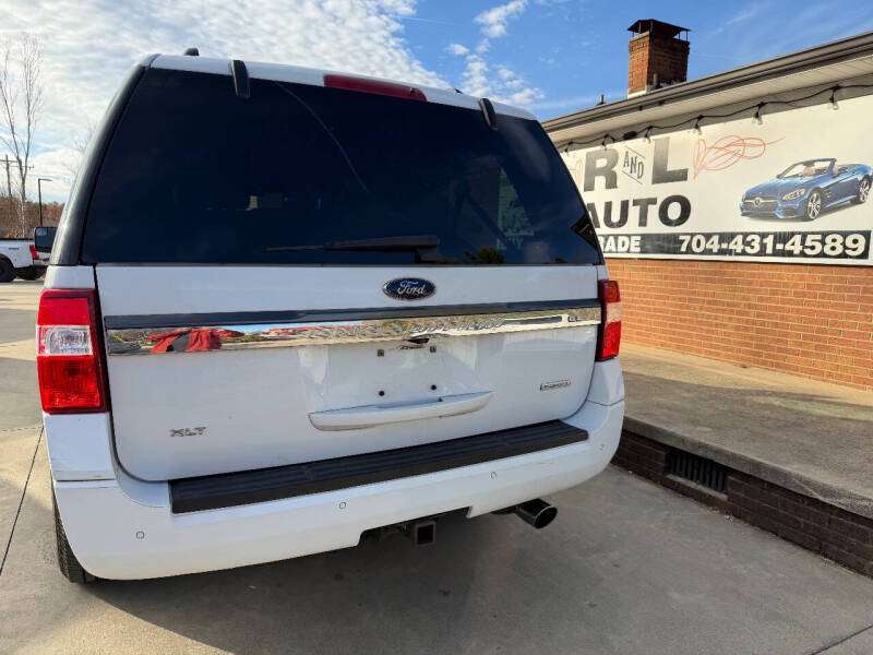 2017 Ford Expedition EL XLT