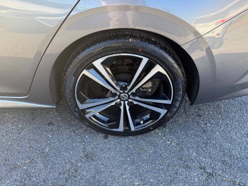 2020 Nissan Sentra SR