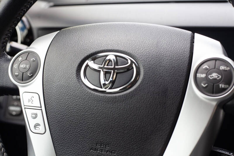 2016 Toyota Prius c Four