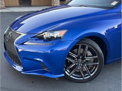 2016 Lexus IS 200t