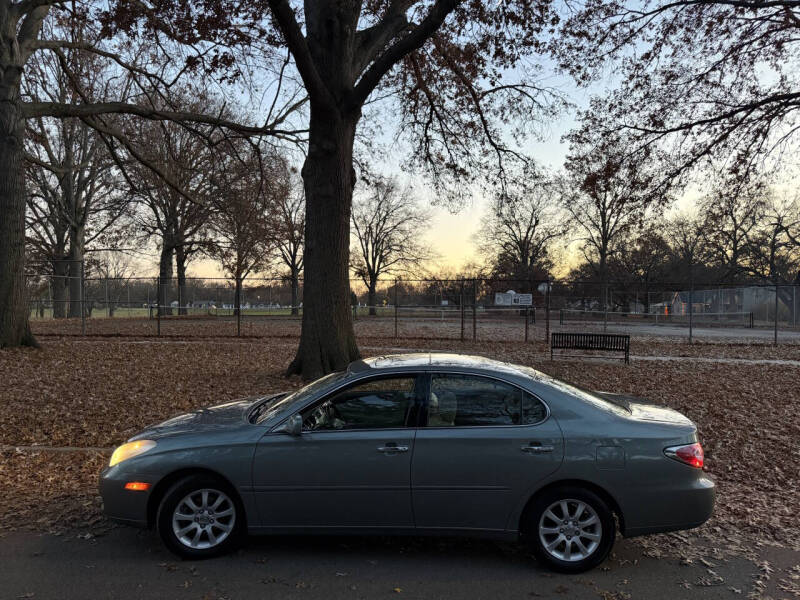 2004 Lexus ES 330