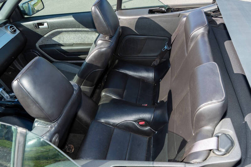 2007 Ford Mustang V6 Premium
