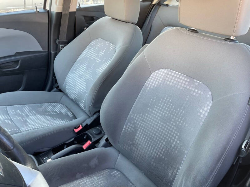 2017 Chevrolet Sonic LT Auto Fleet