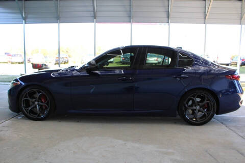 2019 Alfa Romeo Giulia Sport