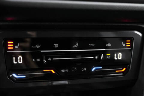 2022 Volkswagen Tiguan SE R-Line Black