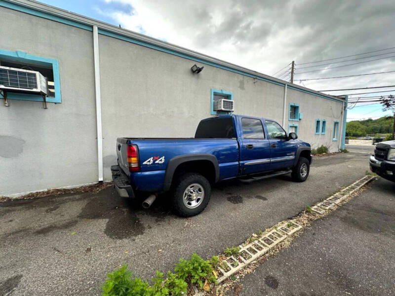 2004 GMC Sierra 2500HD