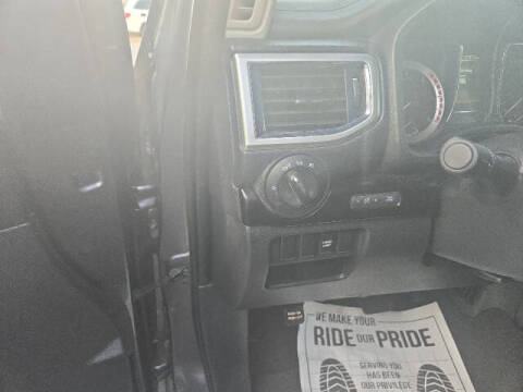 2017 Nissan Titan XD SV