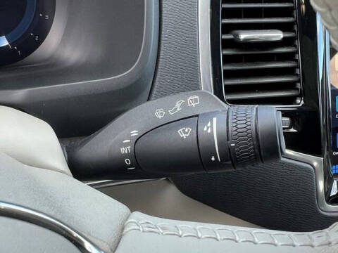 2023 Volvo XC90 B6 Plus Bright Theme 7P
