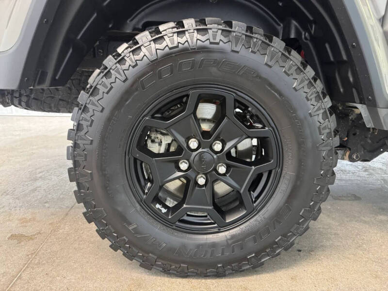 2021 Jeep Gladiator