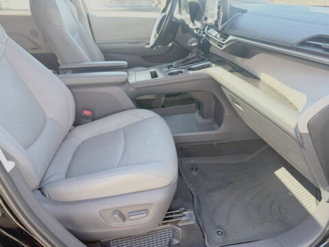 2021 Toyota Sienna Limited 7-Passenger