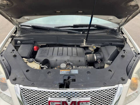 2011 GMC Acadia Denali