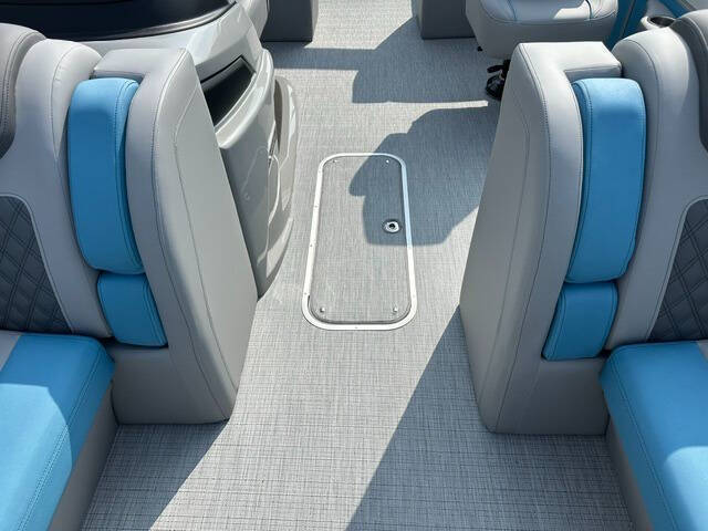 2027 Berkshire 23 RFX STS 3.0