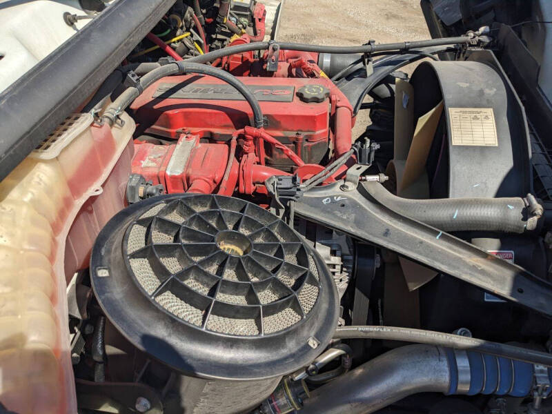 2018 Freightliner M2 106