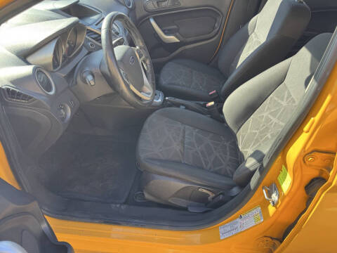 2011 Ford Fiesta SES