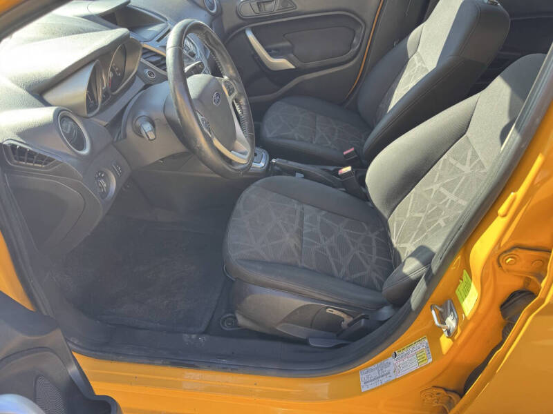 2011 Ford Fiesta SES