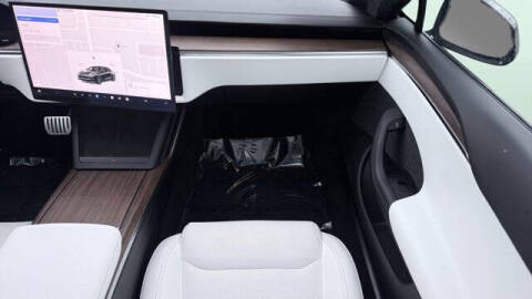 2023 Tesla Model S Standard Range