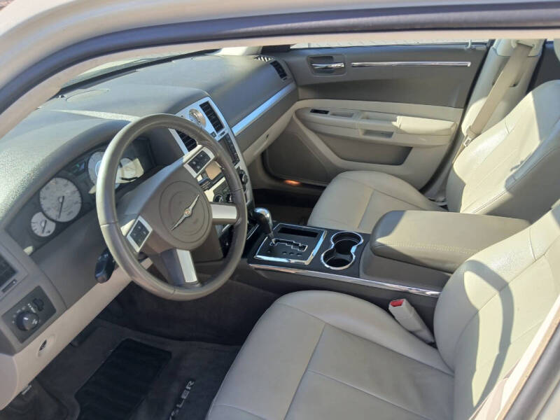 2010 Chrysler 300 Touring