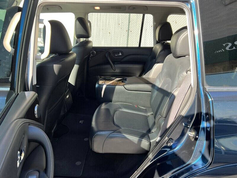 2024 Infiniti QX80 Luxe