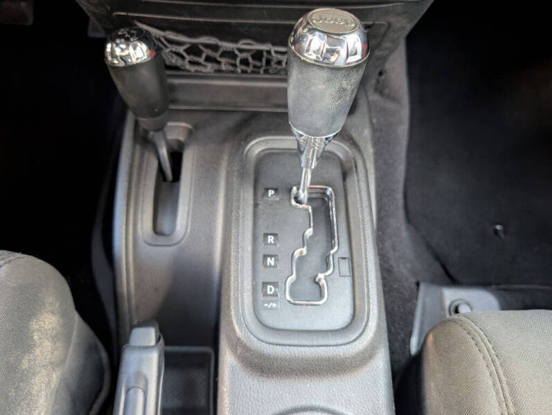 2012 Jeep Wrangler Unlimited Sport