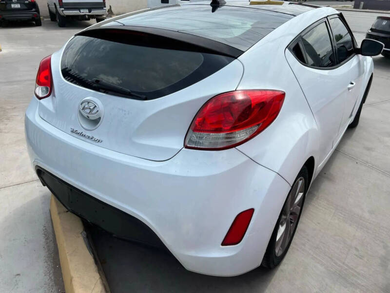 2016 Hyundai Veloster