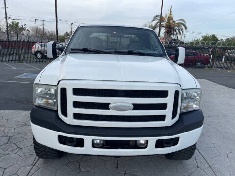 2007 Ford F-250 Super Duty for sale at SACRAMENTO AUTO DEALS in Sacramento CA