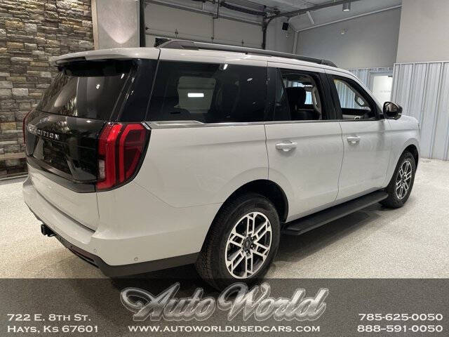 2025 Ford Expedition Active