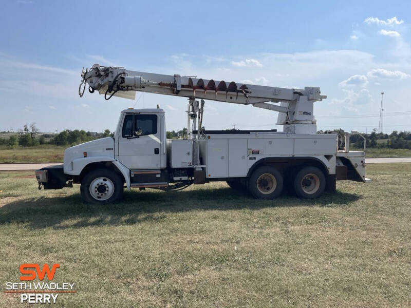 1999 Freightliner FL80