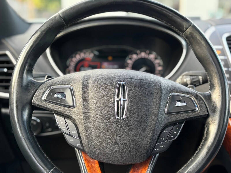 2016 Lincoln MKX Select