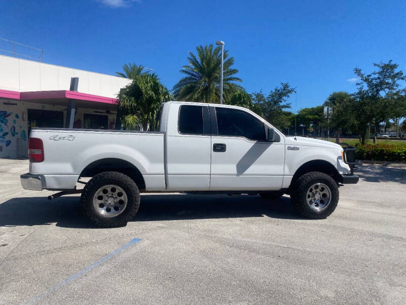 2006 Ford F-150 XLT photo 20