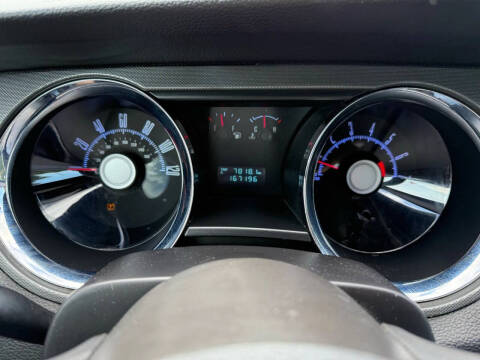 2010 Ford Mustang V6 Premium