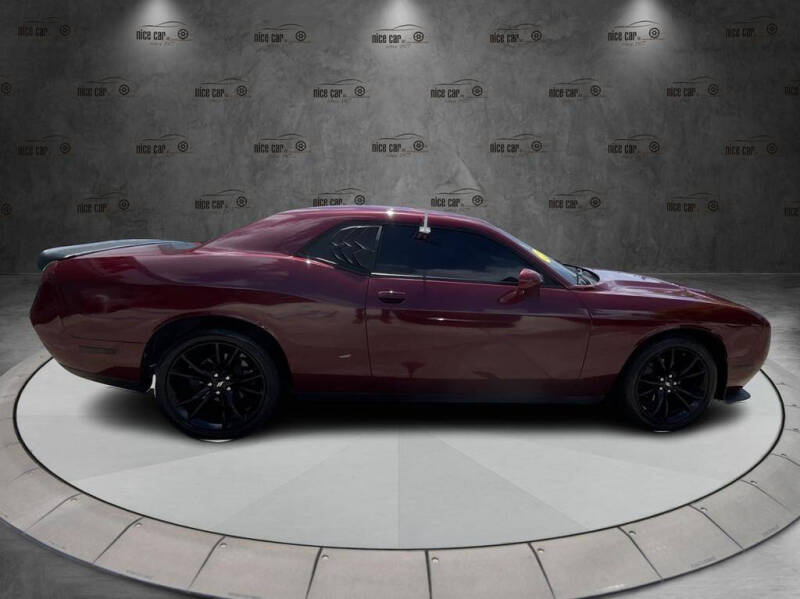 2018 Dodge Challenger SXT