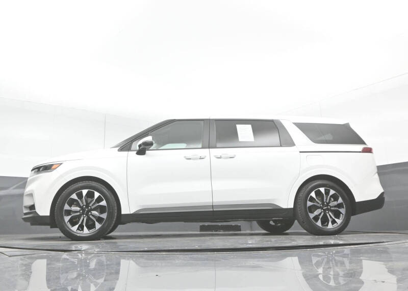 2022 Kia Carnival EX
