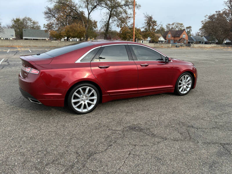 2016 Lincoln MKZ