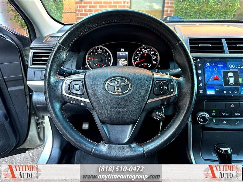 2017 Toyota Camry SE