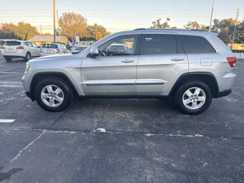 2011 Jeep Grand Cherokee Laredo
