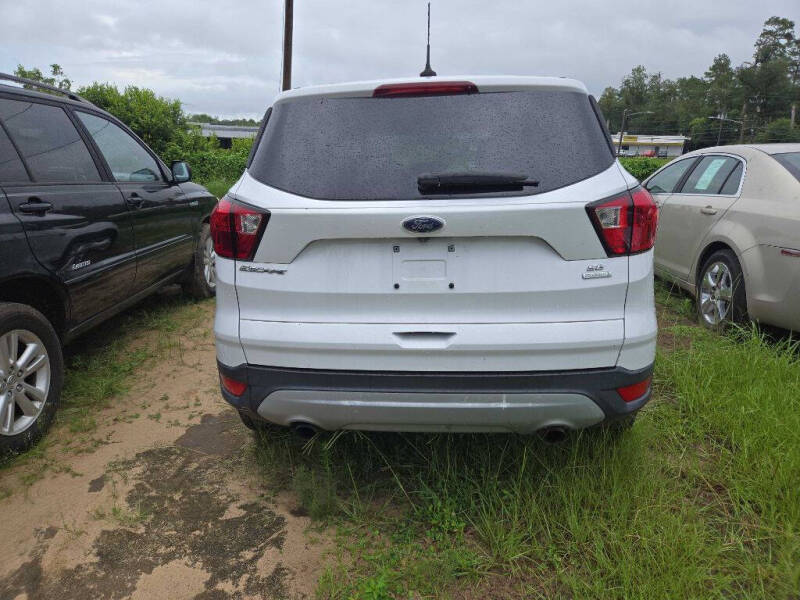 2019 Ford Escape SE