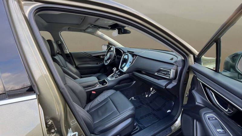 2024 Subaru Outback Touring XT