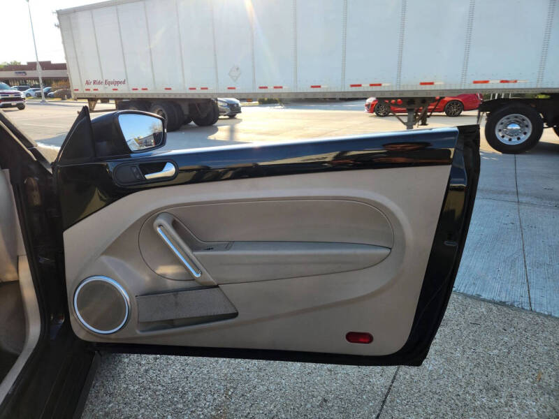 2014 Volkswagen Beetle Convertible