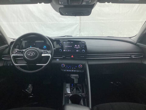 2021 Hyundai Elantra