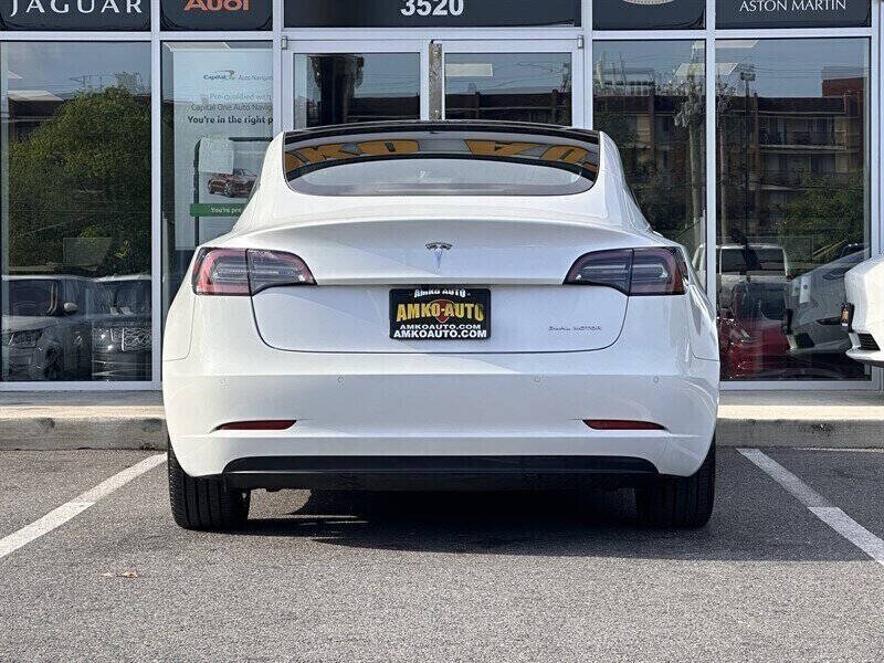 2019 Tesla Model 3 Standard Range Plus