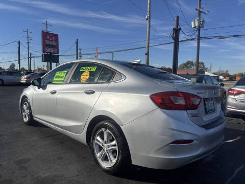 2017 Chevrolet Cruze LT Auto