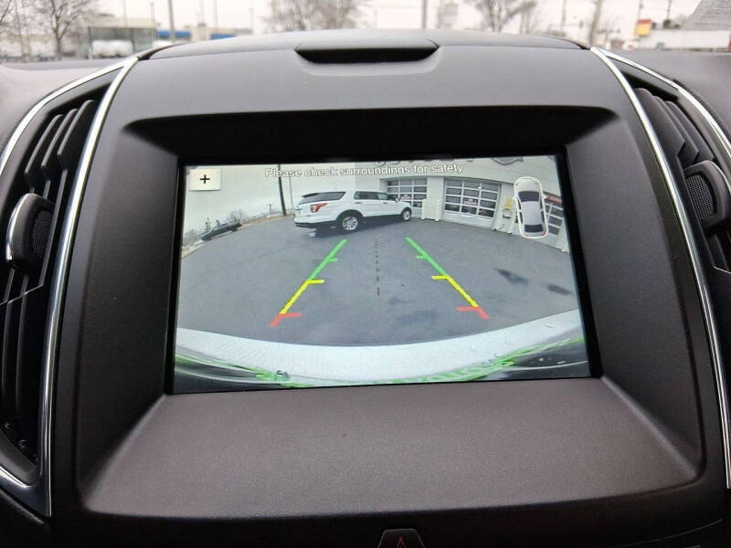 2018 Ford Edge Titanium