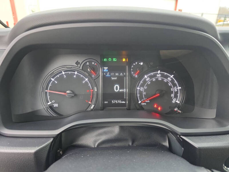 2023 Toyota 4Runner SR5