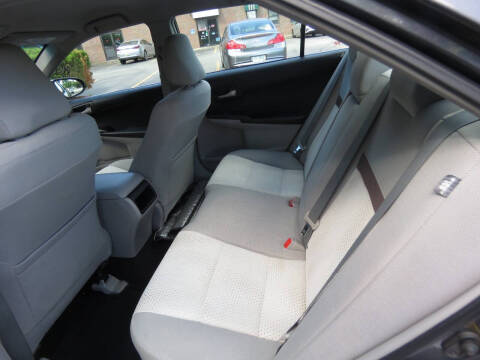 2012 Toyota Camry LE