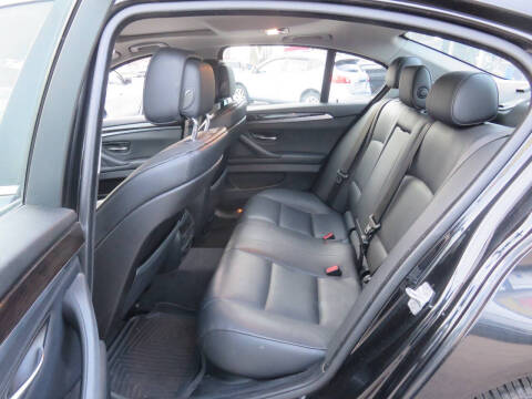 2013 BMW 5 Series 528i xDrive