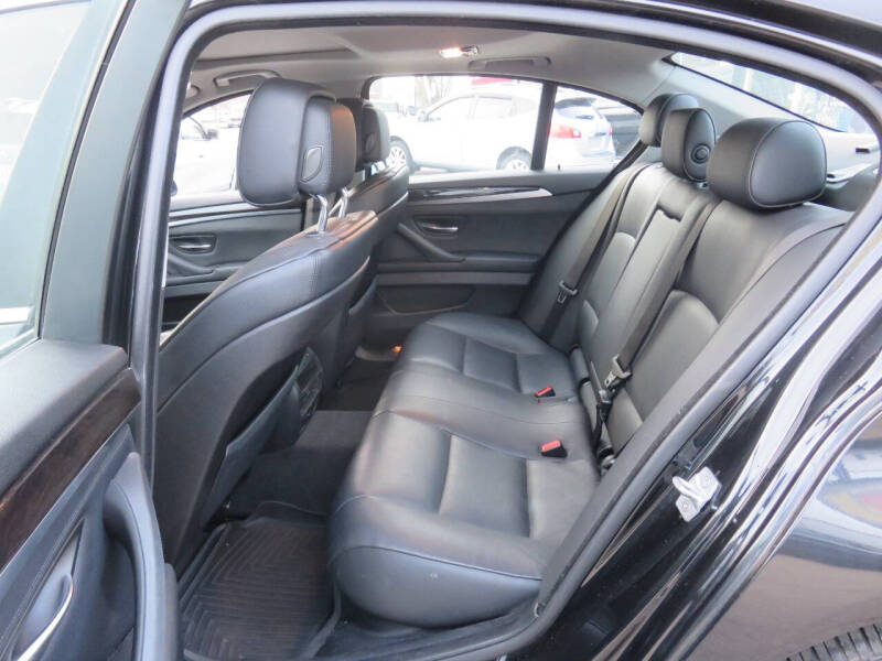 2013 BMW 5 Series 528i xDrive